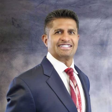 Dr. Johnny Alvarado
